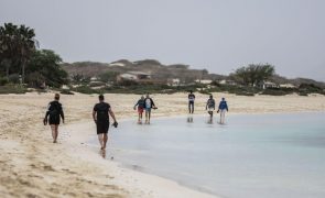 Absentismo e falta de trabalhadores qualificados limitaram turismo em Cabo Verde