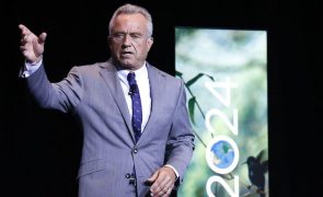 Robert F. Kennedy Jr. desiste da corrida à Casa Branca e apoia Donald Trump