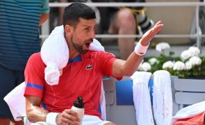 Djokovic e Sabalenka dominam na estreia do US Open