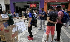 Desemprego no Brasil cai para 6,8% em julho, menor taxa desde 2014