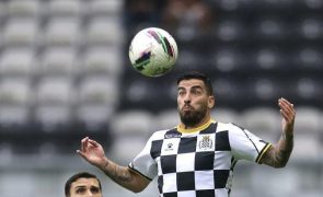 Boavista e Estoril Praia empatam 0-0 no Bessa