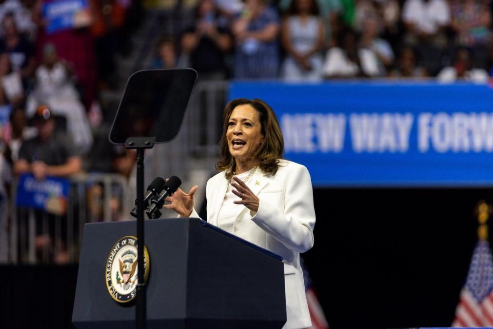 James Murdoch, Mark Cuban e mais de 80 líderes empresariais apoiam Kamala Harris