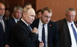 Putin diz que 34 países querem juntar-se ao grupo BRICS