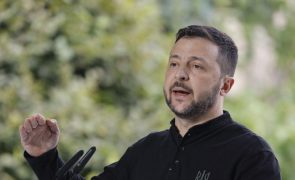 Zelensky alerta novamente aliados sobre a demora na permissão de armas de longo alcance