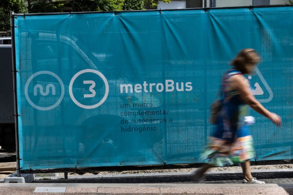 AM do Porto pede à Metro um ponto de situação sobre metrobus