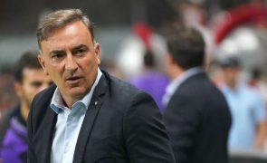 Carlos Carvalhal quer reação depois de derrota que 