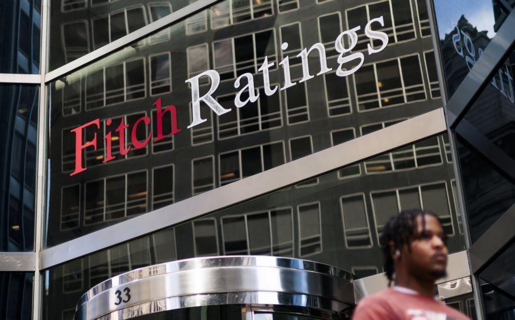 Fitch deve manter 'rating' de Portugal em 'A-' na sexta-feira