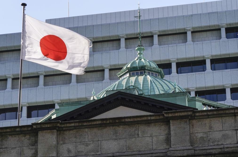 Banco central do Japão mantém taxas de juro inalteradas