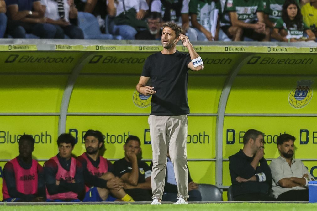 Gonzalo García confiante no triunfo frente ao lanterna-vermelha Farense