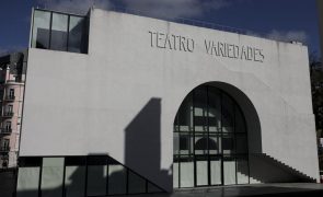 Teatro Variedades em Lisboa reabre em festa com estreia de peças do Teatro do Elétrico