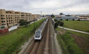 Passe Ferroviário de 20 euros no Intercidades implica reserva no máximo de 24 horas