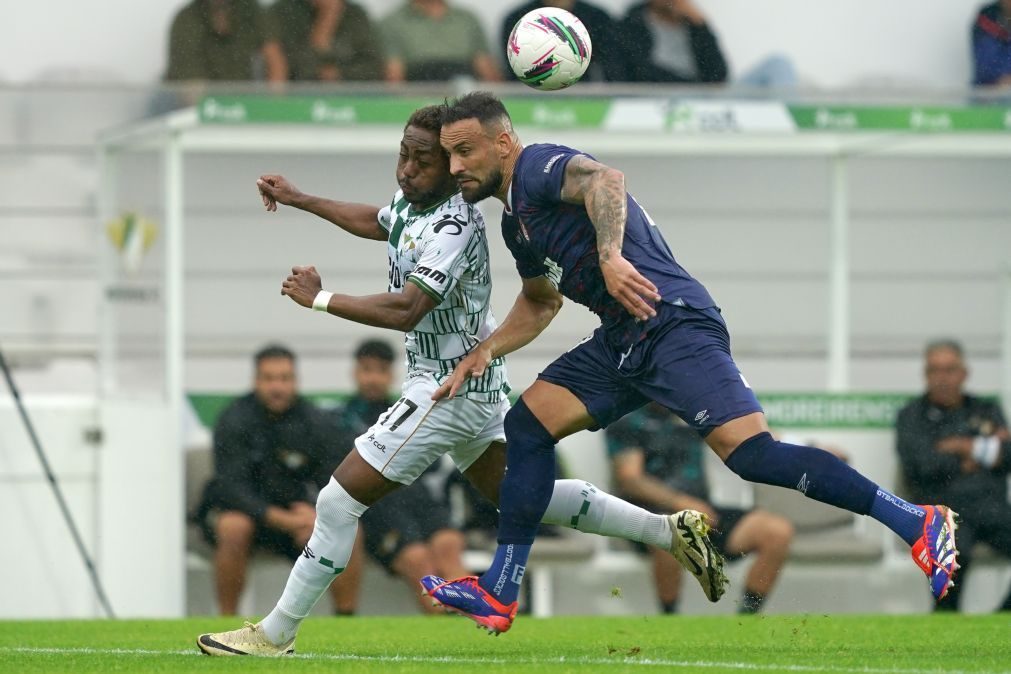 Moreirense volta aos triunfos e impõe terceira derrota ao Santa Clara