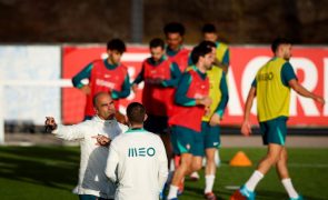 Portugal faz último treino na Cidade do Futebol e viaja até Varsóvia