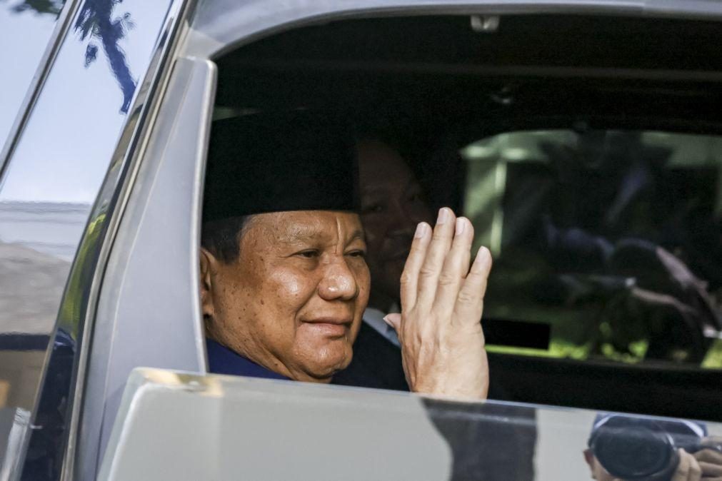 Prabowo Subianto toma posse como Presidente da Indonésia