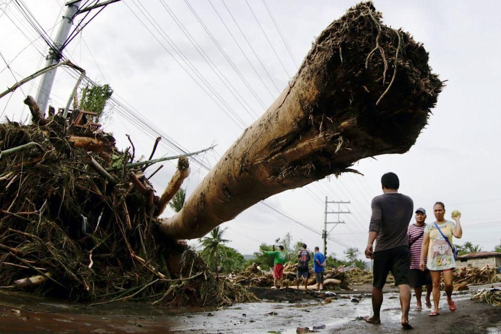 Pelo menos 65 mortos nas Filipinas devido a passagem da tempestade Trami