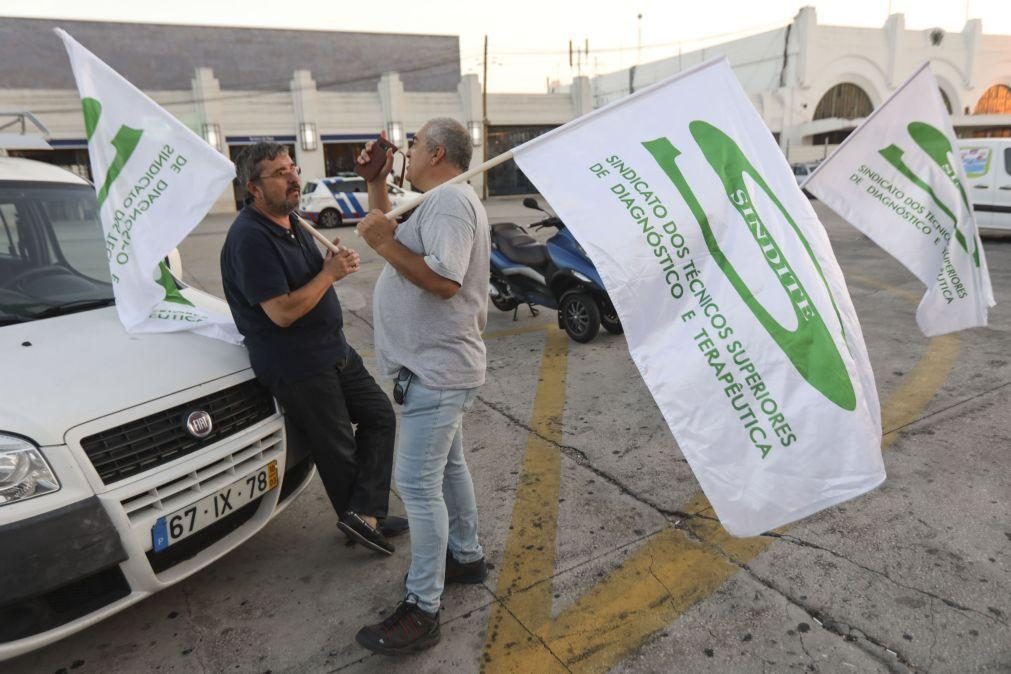 Adesão à greve dos técnicos de diagnóstico e terapêutica superior a 80%