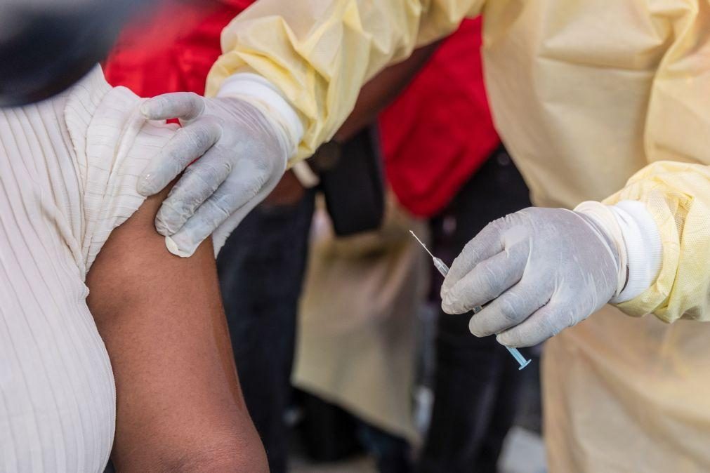 OMS vai distribuir 900 mil vacinas contra a Mpox em seis países africanos