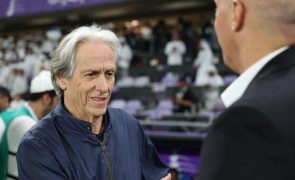 Al Hilal de Jorge Jesus regressa aos triunfos no campeonato saudita