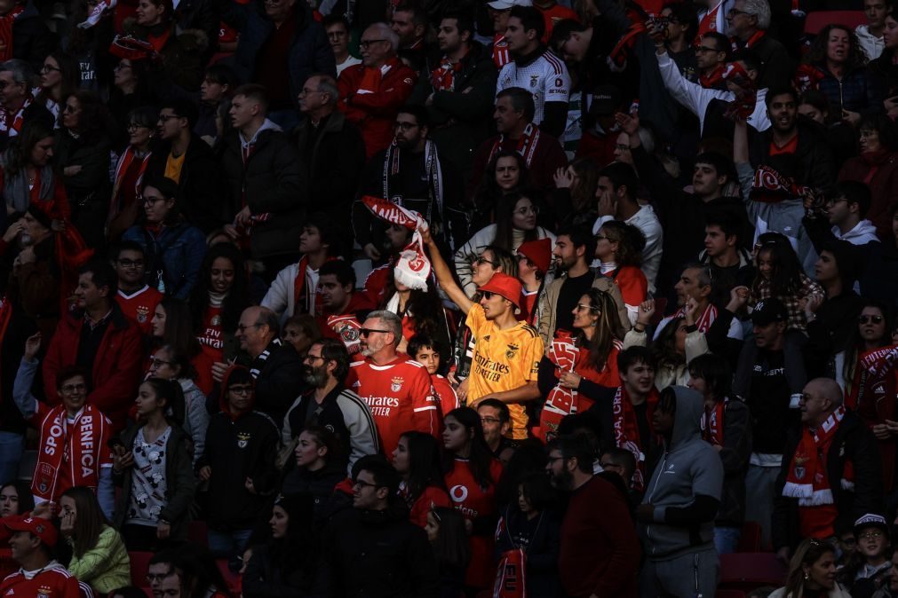 Benfica recebe FC Porto no dia em que Amorim se despede do Sporting em Braga