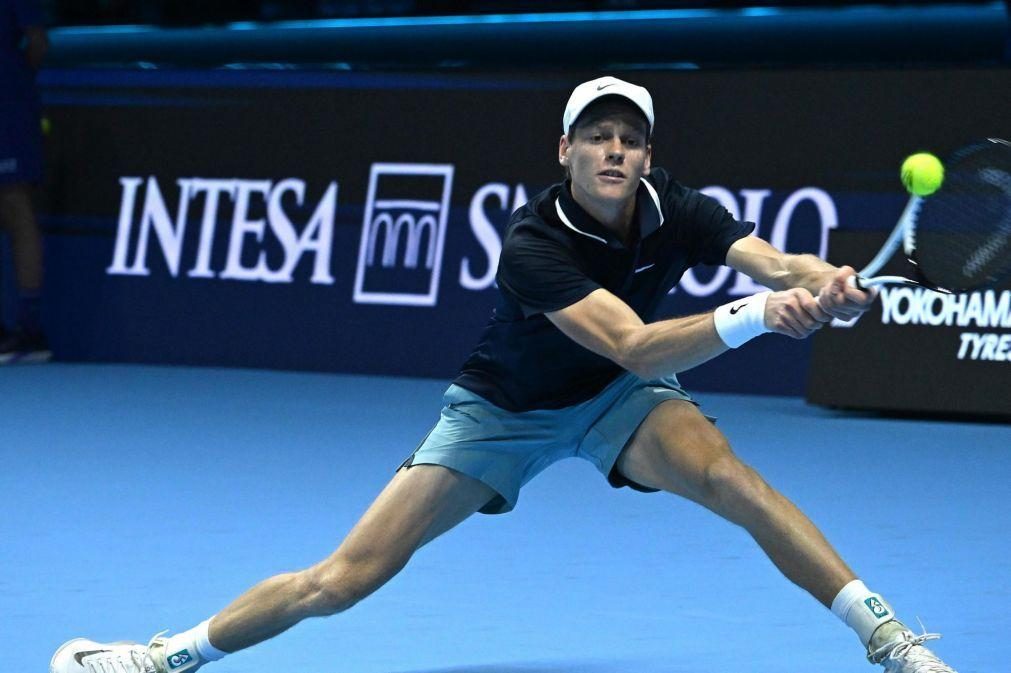 Sinner supera Fritz, Medvedev conquista primeira vitória nas ATP Finals