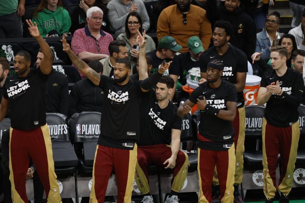 Cavaliers são a quarta equipa a arrancar uma temporada da NBA com 15 triunfos