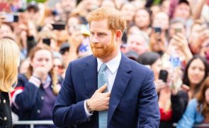 Prícipe Harry  - À espera de falhas de William: “Precisa de ter cuidado”