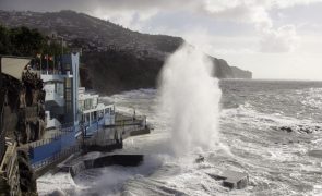 Capitania do Funchal emite aviso de agitação forte para a Madeira