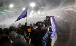 Polícia da Geórgia deteve 43 manifestantes pró-europeus em Tbilisi