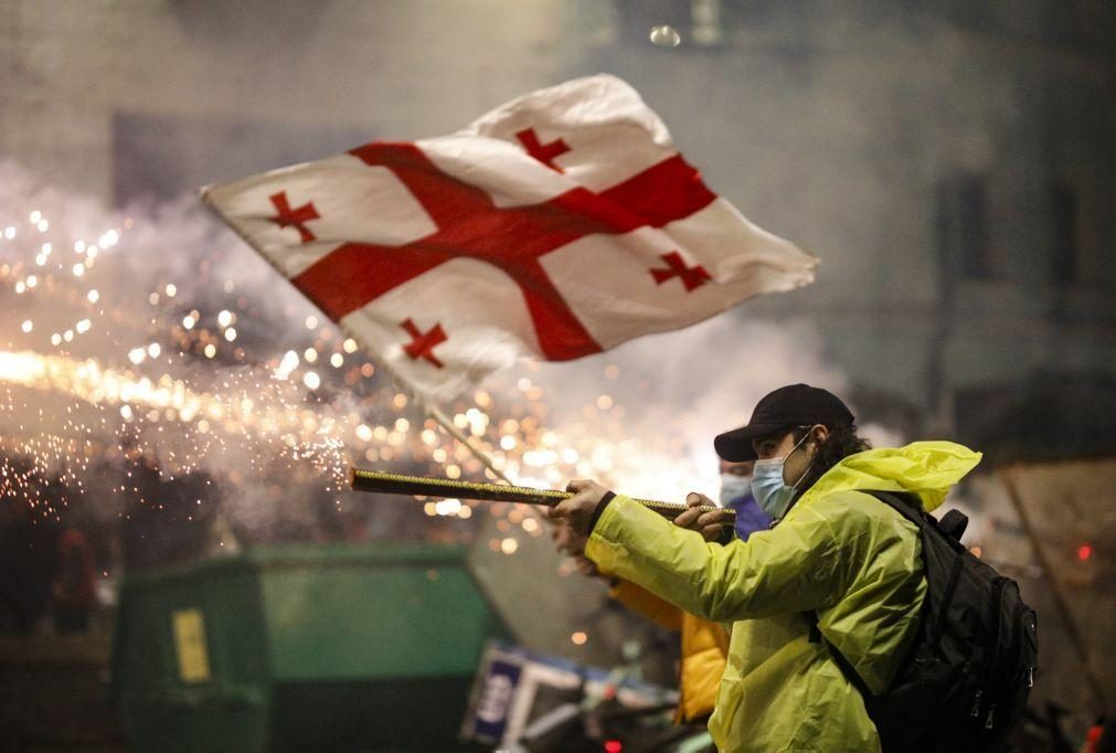 Pelo menos 44 hospitalizados na Geórgia na terceira noite de protestos anti-governo