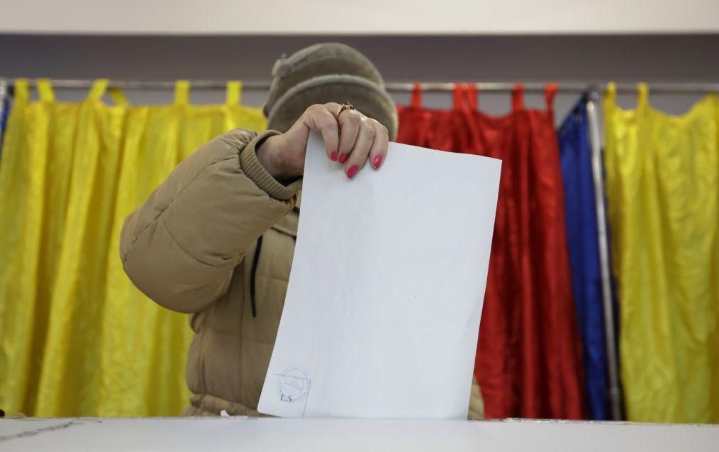 Sociais-democratas na frente nas legislativas na Roménia