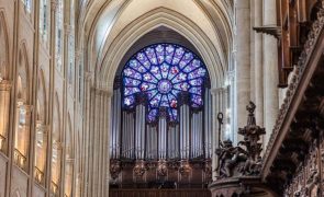 Trump anuncia viagem a Paris para a reabertura da catedral de Notre-Dame