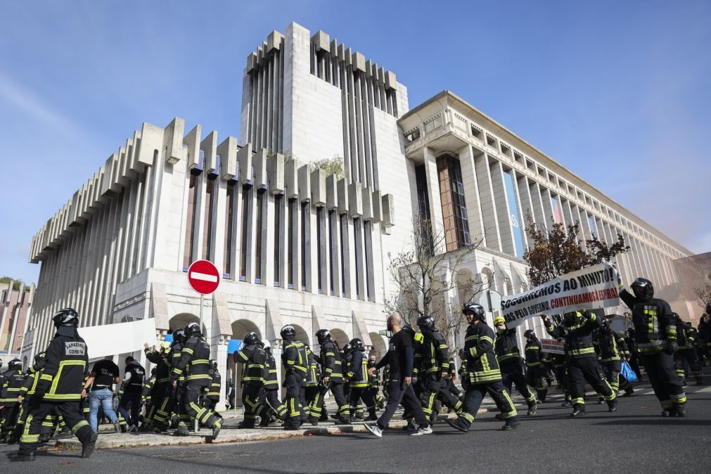 Governo admite retomar negociações com bombeiros se existir 