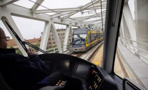 Greve geral dos maquinistas na sexta-feira fecha Metro do Porto mais cedo já hoje