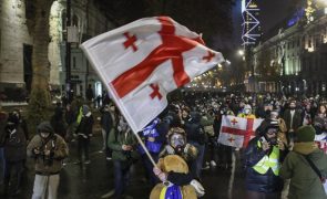 Polícia georgiana detém 50 manifestantes pró-UE