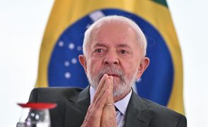 Lula operado em São Paulo na sequência de uma hemorragia intracraniana