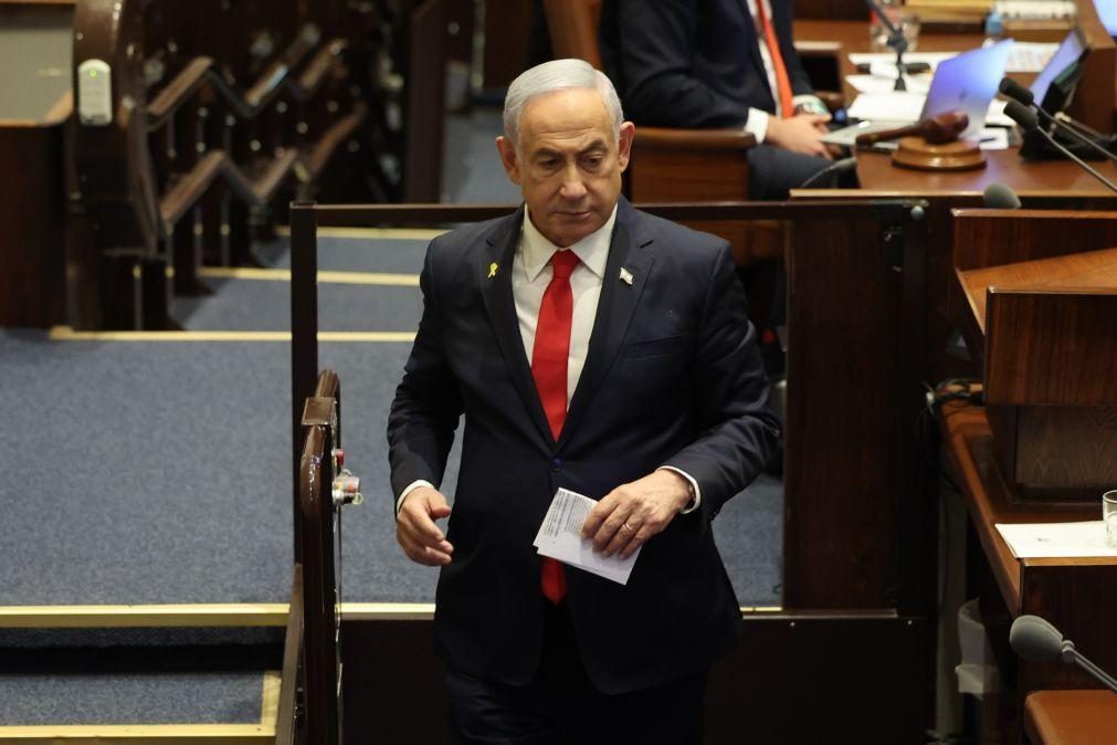 Netanyahu reitera em tribunal que acusações de corrupção são absurdas