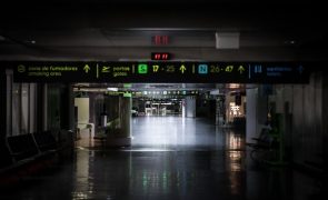 Trabalhadores dos serviços gerais do aeroporto de Lisboa em greve na quinta-feira