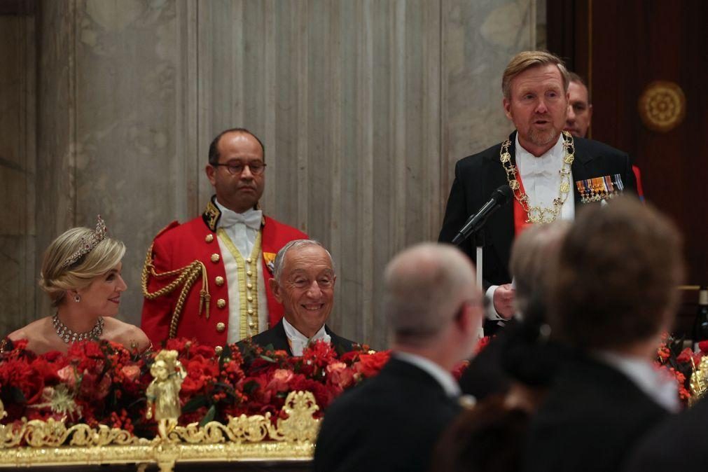 Rei Willem-Alexander aponta Portugal como 