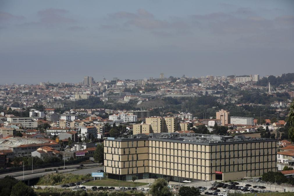 Tiro que feriu homem em Gondomar ocorreu quando tentava desarmar inspetor da PJ