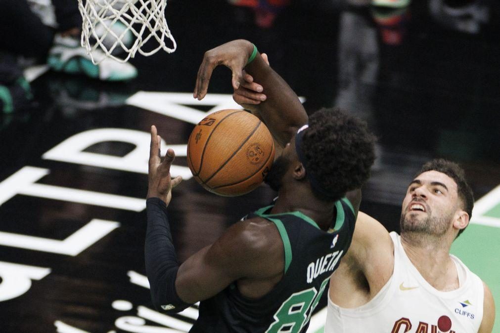 Neemias Queta marcou quatro pontos no triunfo dos Boston Celtics