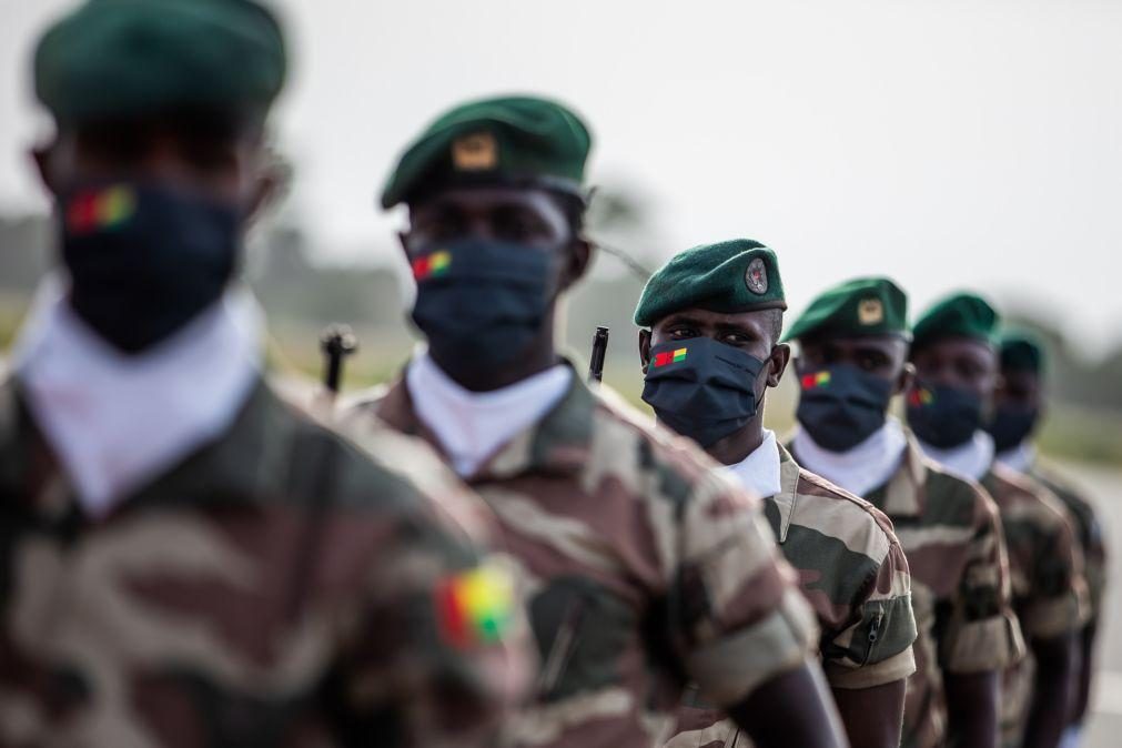 Forças Armadas guineenses abrem inquérito à morte de soldados atingidos por granada