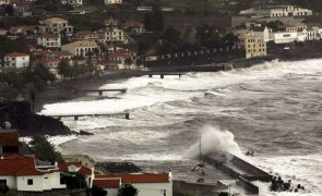 Capitania emite avisos de mau tempo e vento forte para o mar da Madeira