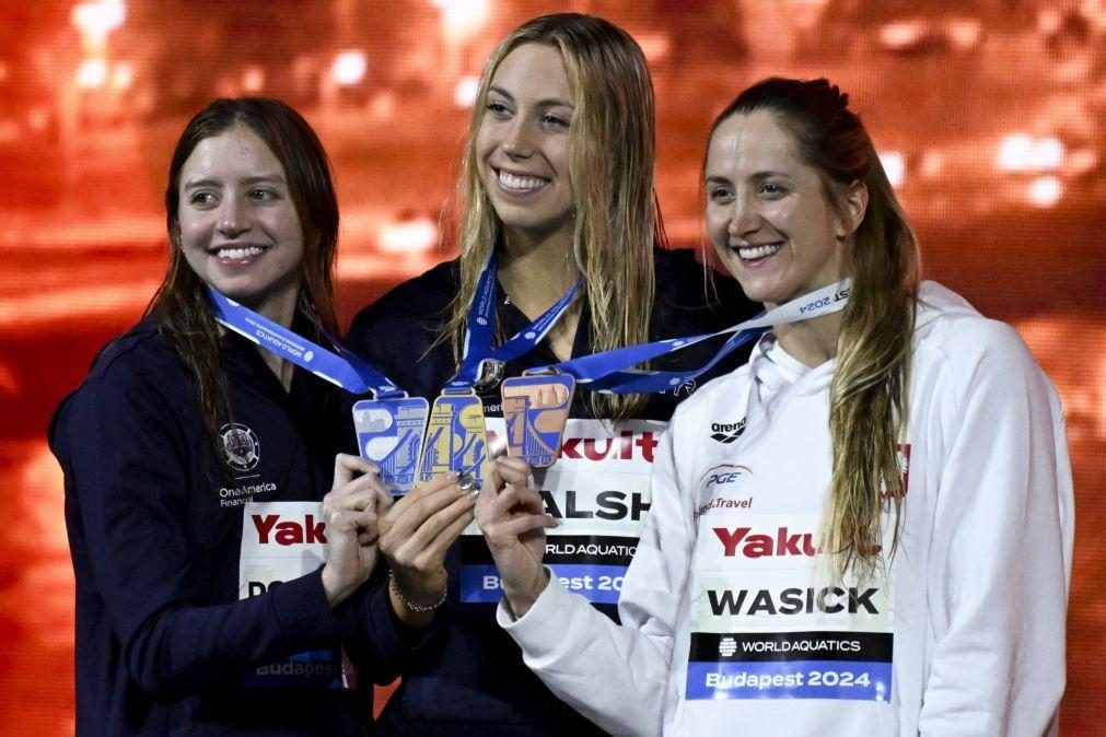 Gretchen Walsh despede-se de Budapeste com 11 recordes do mundo em piscina curta