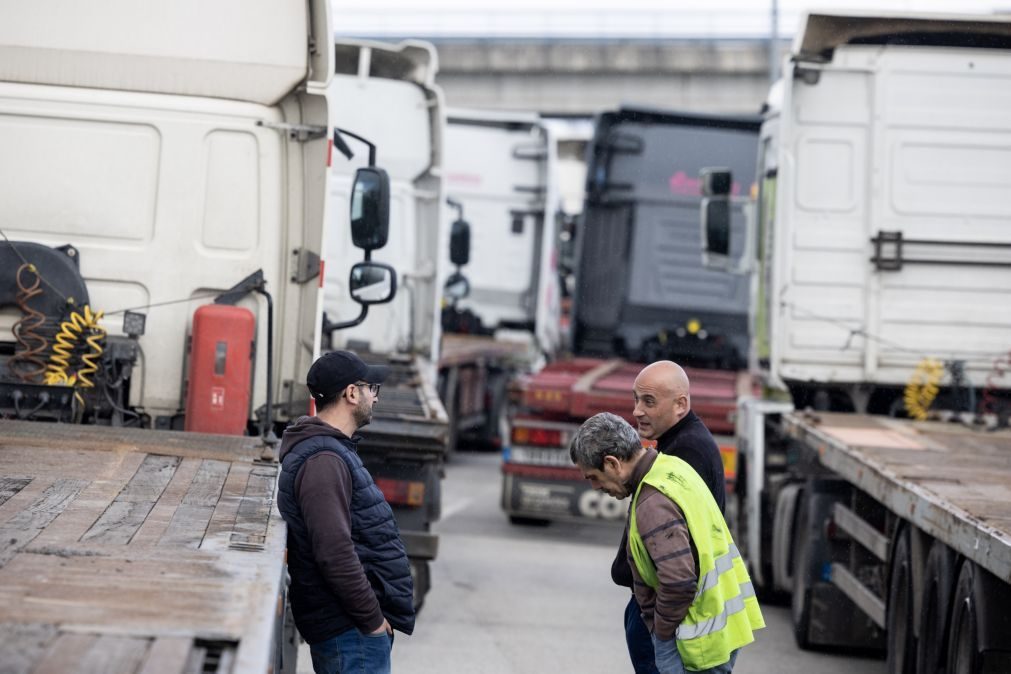 Trabalhadores da distribuição em greve a 24 e 31 de dezembro