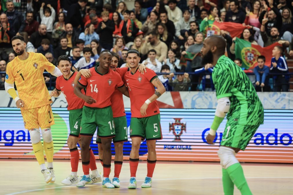 Portugal vence Países Baixos e isola-se rumo a Europeu de futsal