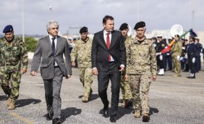 Primeiro-ministro visita hoje militares portugueses na Roménia