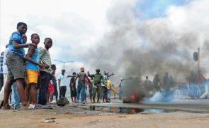 Pelo menos 18 mortos em manifestações na Beira desde segunda-feira