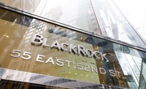 BlackRock volta a deter mais de 3% da EDP Renováveis