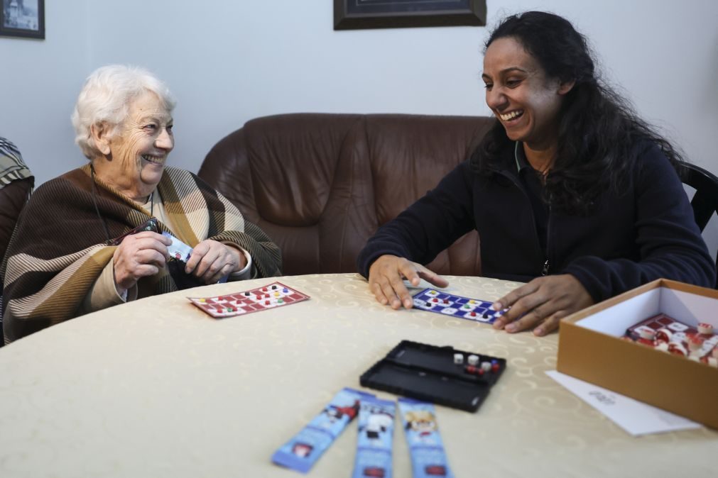 Projeto inovador nos cuidados a idosos em Almada oferece sorrisos ao domicílio