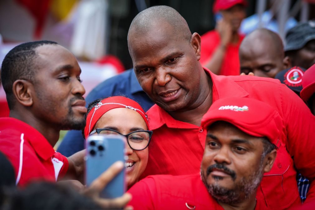 Novo Presidente de Moçambique toma posse em 15 de janeiro